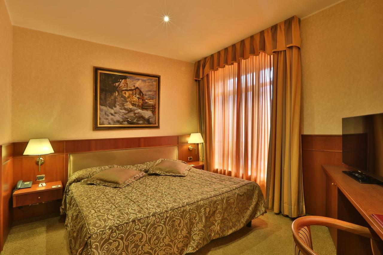 Palace Hotel Moderno Pordenone Extérieur photo